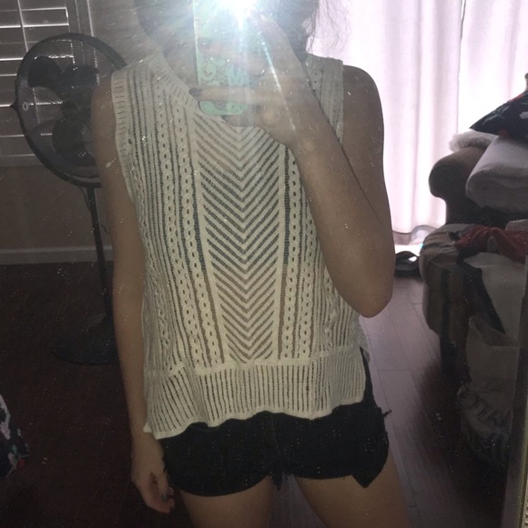 Anthropology cream embroidered top🌸 - Picture 2 of 3